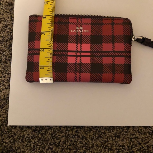 Coach Wristlet - Picture 6 of 6